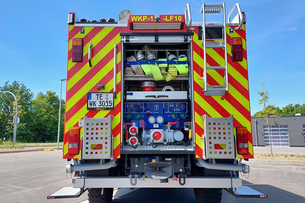 Rückseite des Löschgruppenfahrzeug 10 (LF 10) der Feuerwehr Westerkappeln, LZ Westerkappeln