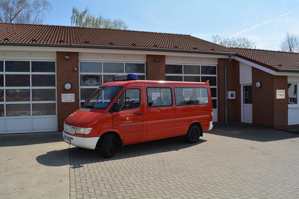 Mannschaftstransportfahrzeug (MTF) der Feuerwehr Westerkappeln, Löschzug Velpe